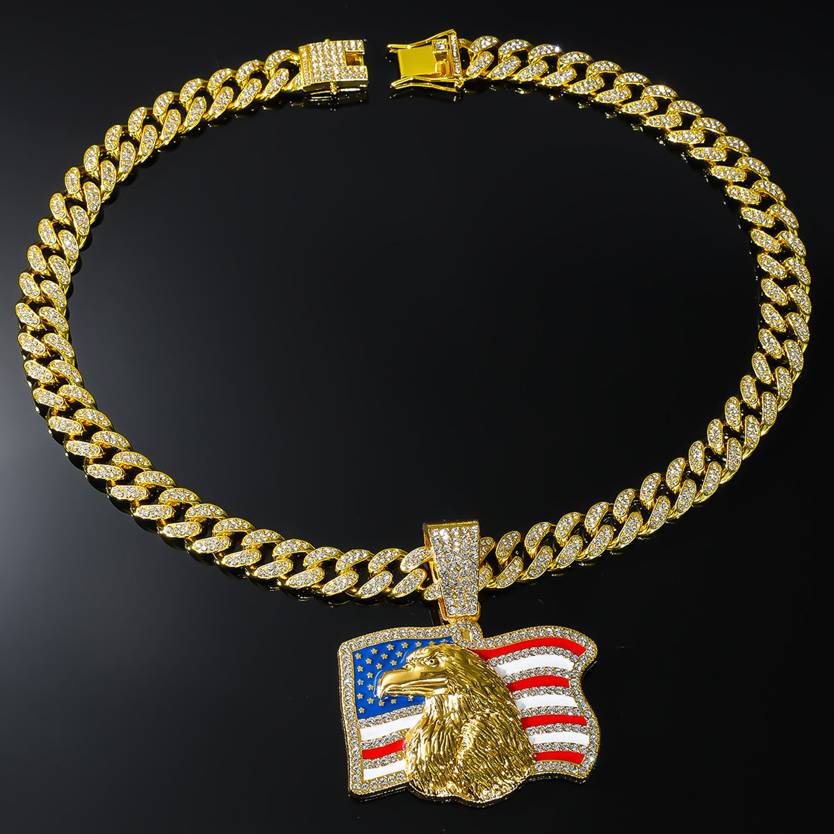 American flag pendant necklace. Material: Zinc alloy, rhinestones  Chain Length: 19.69 in  Pendant Size: 2.36 x 1.65 in
